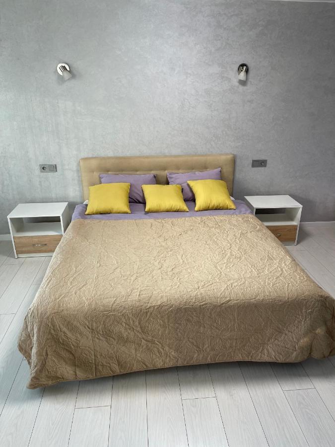 Apartcenter Апартаменты Lux В Центре Ярослава Мудрого Kryvyi Rih Exterior photo